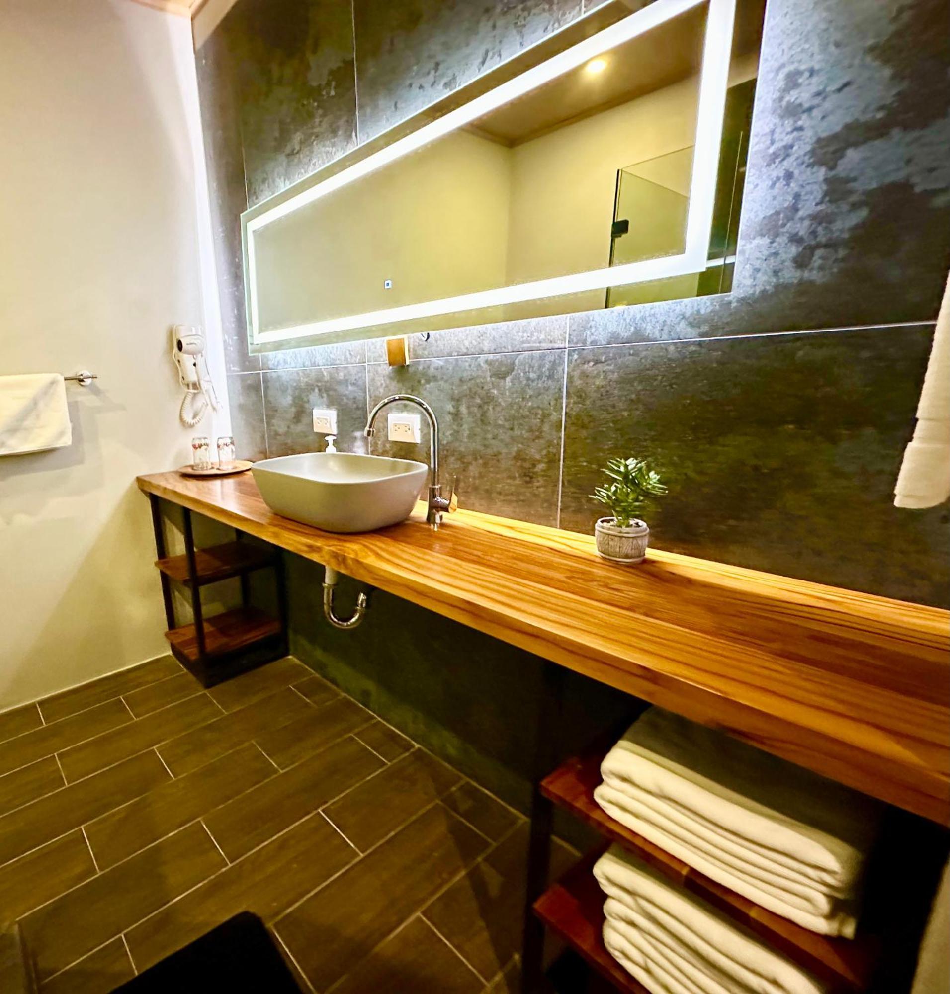Jungle Beach Hotel มานูเอล อันโตนิโอ ภายนอก รูปภาพ